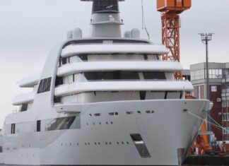 Νορβηγία: Γιοτ Ρώσου ολιγάρχη είναι «κολλημένο» και το προσωπικό δεν έχει να φάει