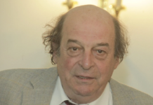 Έκλεψαν το φορτηγό με τον εξοπλισμό για τα γυρίσματα στο «Κόκκινο Ποτάμι» – Έκκληση Μανουσάκη
