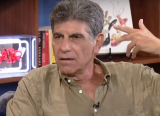 Μπέζος: «Πήγα σε reunion και κόντεψα να αυτοκτονήσω, οι παλιοί χαζοί παρέμειναν χαζοί κι όλοι οι ανόητοι χειροτέρευσαν»
