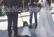 Σκυλίτσα έγινε… παρανυφάκι σε ελληνικό γάμο!