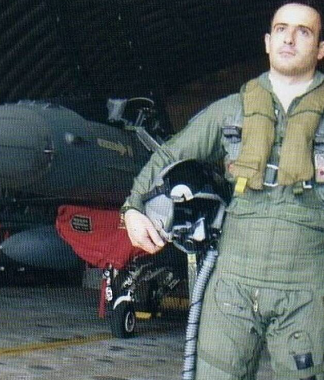 Βίντεο ντοκουμέντο: Το τουρκικό F-16 ενώ πέφτει στο μαχητικό του Ηλιάκη – Πώς έγινε η σύγκρουση
