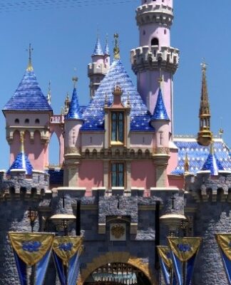 Η Disney παρουσίασε την πρώτη plus size ηρωίδα της – Η ταινία μικρού μήκους θα σας συγκινήσει (βίντεο)