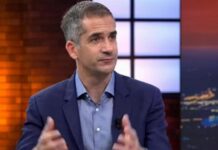 Κώστας Μπακογιάννης: «Οι Αλβανοί της Αθήνας είναι τόσο Αθηναίοι όσο εγώ»