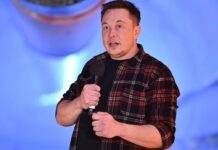 Elon Musk: Η ελληνική λέξη που ανέβασε στο Twitter ο πλουσιότερος άνθρωπος στον κόσμο – Κανείς δεν ξέρει τι εννοεί