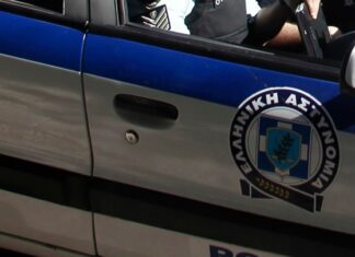 Περιστέρι: Ισοπεδώθηκε καφετέρια από έκρηξη βόμβας που έγινε τις πρώτες πρωινές ώρες της Τρίτης.