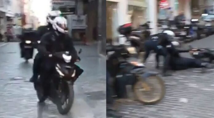Βίντεο: Αστυνομικοί πέφτουν με το μηχανάκι στο Σύνταγμα – Δε θα πιστεύετε τι γίνεται «στο καπάκι»!