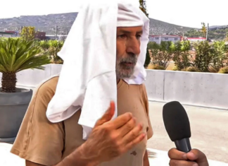Πωλ Ευμορφίδης: «Τι κακό έχουν τα σανδάλια; Έχεις δει κανέναν αρχαίο Έλληνα με παπούτσια;»