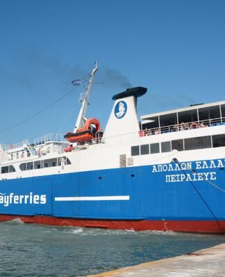 Σύγκρουση πλοίων στο Λιμάνι της Αίγινας