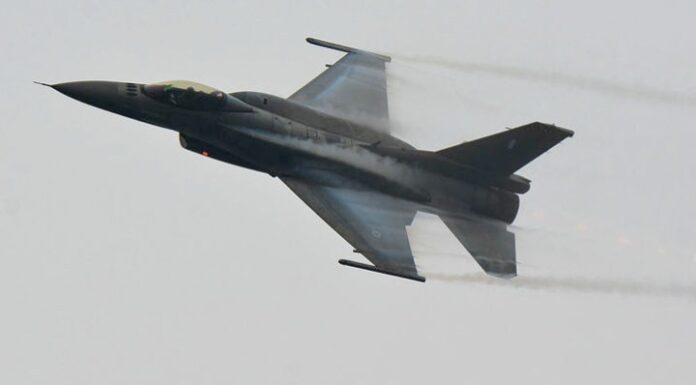 Πόλεμος στην Ουκρανία: MiG-29 και F-16 σκέφτονται να στείλουν στην Ουκρανία οι ηγέτες του ΝΑΤΟ