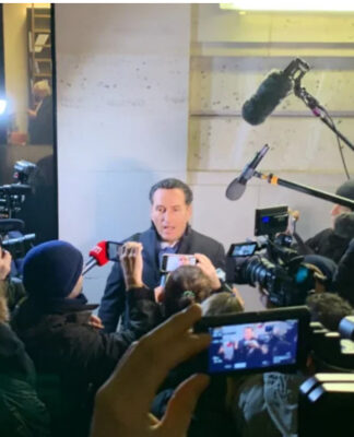 Εύα Καϊλή: Το βίντεο με τις «άγνωστες γλώσσες» του Δημητρακόπουλου που έγινε viral