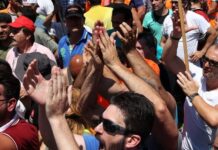 Σε εξέλιξη οι πορείες για τον Αλέξη Γρηγορόπουλο στο κέντρο της Αθήνας