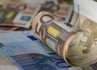 Έκτακτο δώρο Πάσχα 300 ευρώ: Ποιοι μένουν εκτός