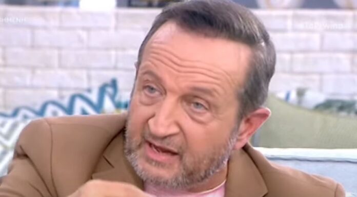 Σπύρος Μπιμπίλας: «Αφού η φύση με έχει κάνει να με τραβάει το ίδιο φύλο, είναι φυσιολογικό»
