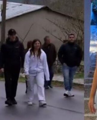 Τέμπη: Στα λευκά οι αδερφές της 19χρονης Αναστασίας στην κηδεία της, τα συγκλονιστικά λόγια της μητέρας στον ιερέα