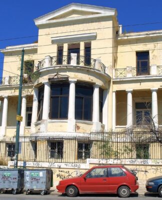 Καστέλλα: 17χρονη βρήκε ανθρώπινο σκελετό σε εγκαταλελειμμένο κτίριο