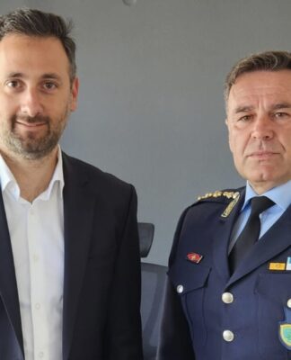 Γιάννης Μελάς: Συνάντηση με το νέο Γενικό Αστυνομικό Διευθυντή Πειραιά Κωνσταντίνο Σχισμένο