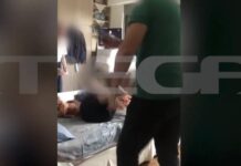 Σκληρό Βίντεο: 50χρονος σπάει στο ξύλο τους ηλικιωμένους γονείς του για λίγα χρήματα!