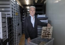 Εκτρέφουμε κατσαρίδες υψηλής ποιότητας