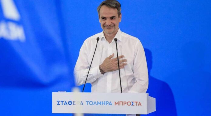 Mητσοτάκης: «Κατώτατος μισθός 950 ευρώ στο τέλος της τετραετίας»