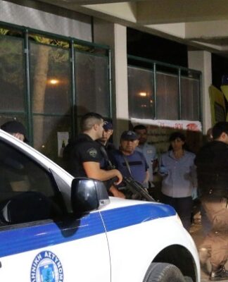 Νίκαια: Συμπλοκή με μαχαίρι – Συνελήφθη ένας 17χρονος
