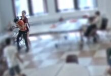 Βίντεο: 12χρονη σώζει από πνιγμό τον δίδυμο αδερφό της στην καφετέρια του σχολείου