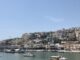 Σοκ στο Μικρολίμανο: Άντρας έπεσε από το γκρεμό σε πάρκινγκ!