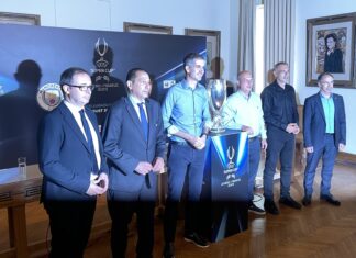 Μώραλης & Μπακογιάννης υπό το άγρυπνο βλέμμα της… Ντόρας!