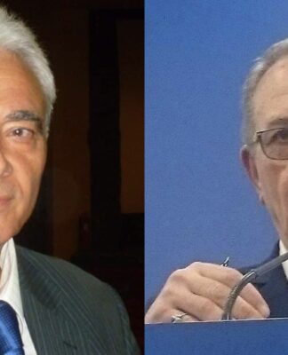 Πρωτοκλασάτα στελέχη ΝΔ Πειραιά για φωτιές: «Πειραματικό χτύπημα. Μας Χτυπάνε, μας καίνε!»