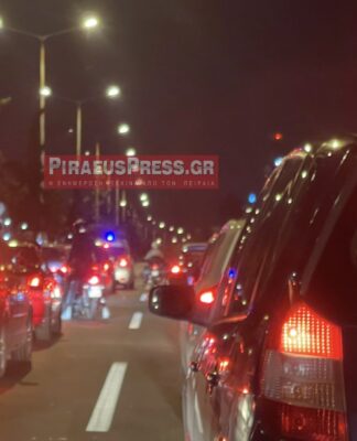 Δραματική η κατάσταση στον Κηφισό – Δύο τροχαία στην κάθοδο