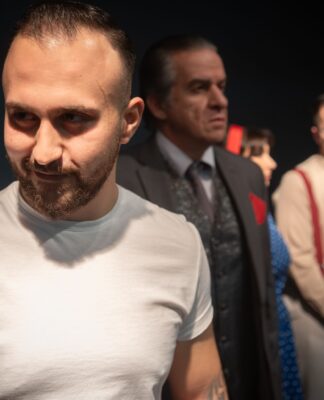 «ΟΙ ΑΡΟΥΡΑΙΟΙ» ξεκινούν στο VAULT για λίγες παραστάσεις