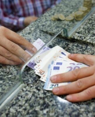 Συντάξεις Απριλίου 2024: Ξανά νωρίτερα οι πληρωμές – Οι ημερομηνίες