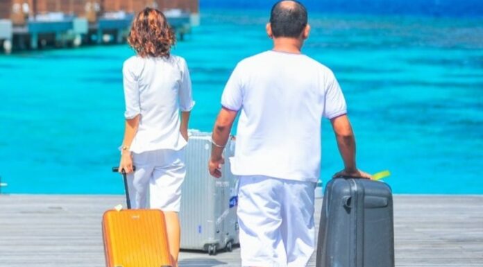 Τουρισμός για Όλους: Ξεκινούν σήμερα οι αιτήσεις-Τα κριτήρια και οι δικαιούχοι