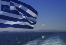 Πειραιάς: Καπετάνιος πλοίου έσωσε τη ζωή επιβάτη