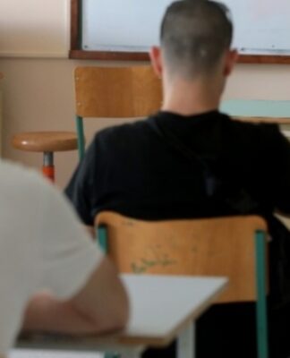Ενημερώθηκε εισαγγελέας για τον μαθητή που έβαλε φωτιά στα μαλλιά 15χρονης σε σχολείο
