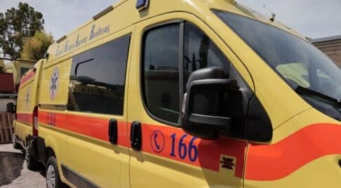 Βίντεο Ντοκουμέντο από το τραγικό δυστύχημα στην Καλλιθέα στο οποίο ενεπλάκησαν τρεις γυναίκες- Νεκρή η 44χρονη οδηγός