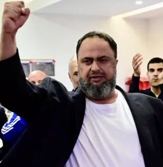 Βαγγέλης Μαρινάκης: Συγκλονιστική στιγμή, βούρκωσε μιλώντας για τον πατέρα του και τον Σάββα Θεοδωρίδη