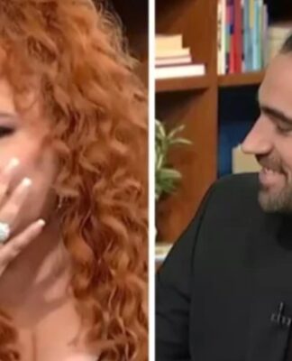 Της έκανε πρόταση γάμου στον τηλεοπτικό αέρα!!!!
