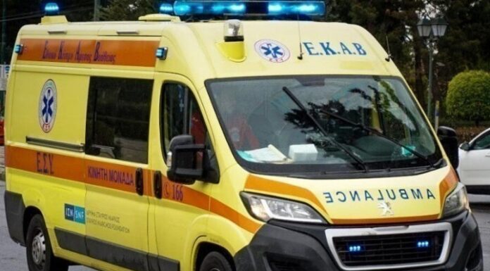 Θανατηφόρο τροχαίο: Αυτοκίνητο συγκρούστηκε με μηχανή – Νεκρός ένας νεαρός άνδρας