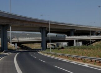 Αττική Οδός: Μειώνεται η τιμή των διοδίων από 6 Οκτωβρίου – Τι ισχύει για κατόχους e-PASS