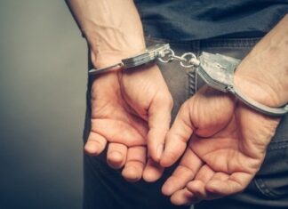 Επιτέθηκε με μαχαίρι στον πρώην εργοδότη του