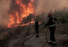 ΕΚΤΑΚΤΟ: Μεγάλη φωτιά τώρα – Επιχειρούν 7 αεροσκάφη και 3 ελικόπτερα