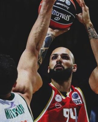 Στον Ολυμπιακό η πρώτη κούπα στο μπάσκετ για φέτος!