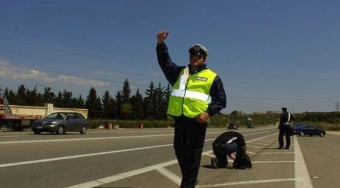 Αυτή είναι η νέα πινακίδα που έρχεται στην Ελλάδα – Τι σημαίνει
