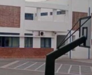 Μαθητής γυμνασίου ξυλοκόπησε Διευθυντή Γυμνασίου – Μεταφέρθηκε στο νοσοκομείο ο εκπαιδευτικός