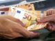 Έκτακτη οικονομική ενίσχυση τα Χριστούγεννα – Ποιοι είναι οι δικαιούχοι και πότε θα δουν τα χρήματα