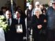 Δάκρυσαν όλοι – Θρήνος στην κηδεία του Δημήτρη Ήμελλου – Τραγική φιγούρα η μητέρα του