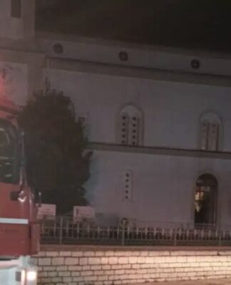Φωτιά στον Ιερό Ναό Αγίου Νικολάου – Μεγάλες ζημιές!