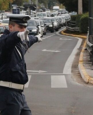 Κυκλοφοριακές ρυθμίσεις αύριο στη Λεωφόρο Ποσειδώνος λόγω έργων