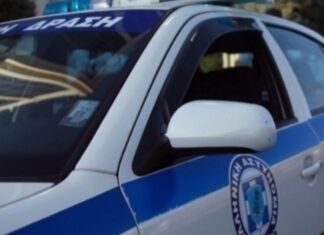 Βολίδα τρύπησε τέντα και καρφώθηκε σε τραπέζι σπιτιού