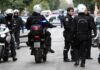 Πειραιάς: Χειροβομβίδα σε πυλωτή πολυκατοικίας